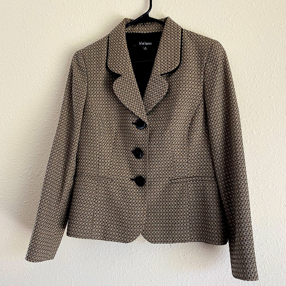 Blazer jacket. Great business attire! Can also be worn with jeans and church.